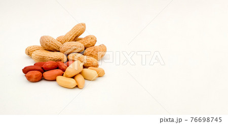 peanuts (Arachis hypogaeaon) white background with copy space peanuts (Arachis hypogaeaon) white background with copy space 76698745