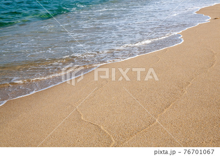 ビーチ 波 海 76701067