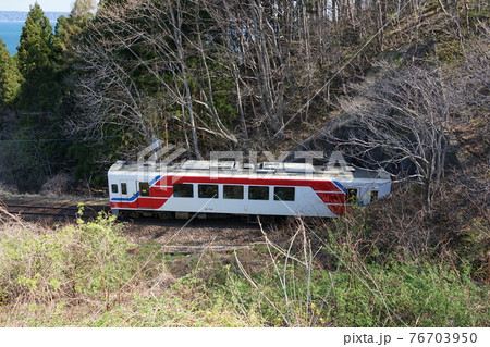 春の三陸鉄道 朝ドラのロケ地堀内駅 春の三陸鉄道 朝ドラのロケ地堀内駅 76703950