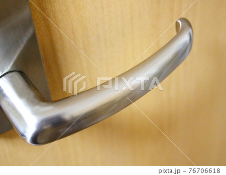 住居　ドアノブ 76706618