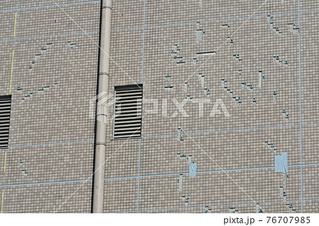 修繕工事　外壁タイルとマーキング 76707985