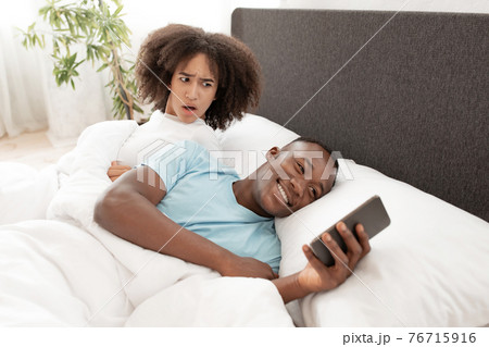 Jealousy, cheating, shocking news online in morning 76715916