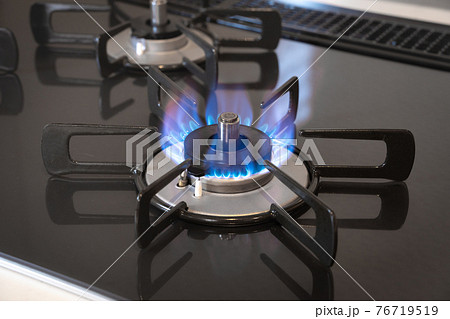 コンロの火 コンロの火 76719519
