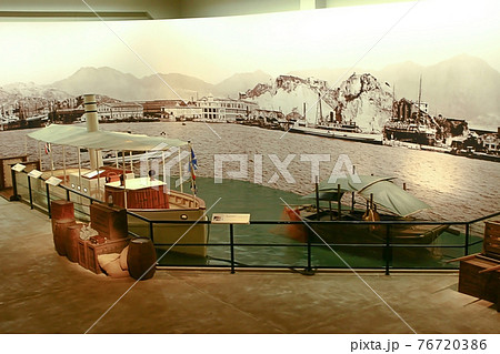 a Old Ship Model at HK Museum of History 19 Feb 2005 76720386