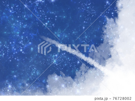 雲間から幻想的で綺麗な星空背景 のイラスト素材 雲間から幻想的で綺麗な星空背景 のイラスト素材