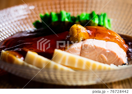 庄内地方の春の味覚、サクラマスと地ニラのあんかけ(ニラマス) 庄内地方の春の味覚、サクラマスと地ニラのあんかけ(ニラマス) 76728442