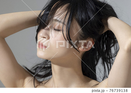 ヘアケアイメージ 76739138