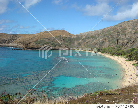 入場料あり有料の自然保護区ハナウマ湾 76742780