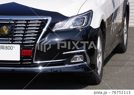 パトカー　トヨタクラウン 76752113