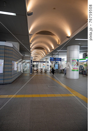 首都圏新都市鉄道つくばエキスプレス八潮駅 76759508