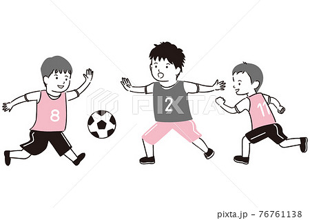 手描き1color サッカーをする3人の男の子のイラスト素材