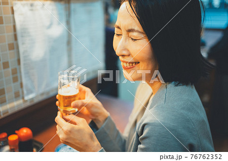 居酒屋 居酒屋 76762352