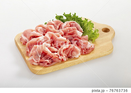 板盛り豚もも切り落とし肉 板盛り豚もも切り落とし肉 76763736
