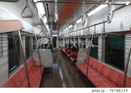 磐越西線GV-E400系（電車内） 76768134