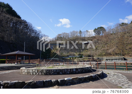 春の三陸海岸　普代村まついそ公園 76768300