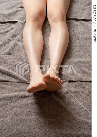 Men's Leg Hair Removal After Image Male Leg - Stock Photo [76782881] - PIXTA
