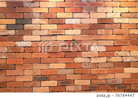 レンガの壁 76784447