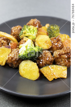 美味しい肉団子と野菜 美味しい肉団子と野菜 76788464