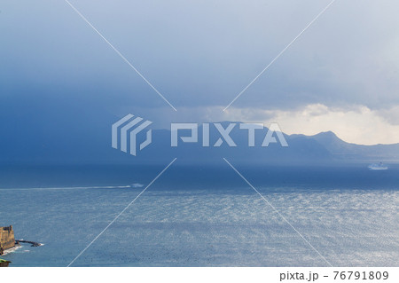 Gulf of Naples: boat and cruise ship  76791809