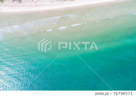Top view aerial image of an stunning beautiful sea landscape white sand beach with turquoise water copy space, 76796571