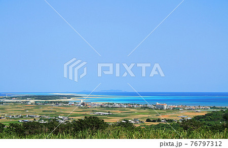 沖縄　久米島の俯瞰　 76797312