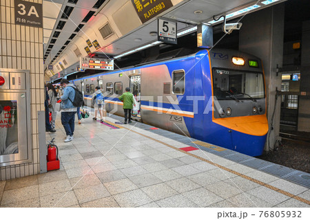 電車 列車 イベント列車 76805932