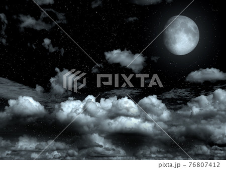 The moon in the night skyのイラスト素材 [76807412] - PIXTA