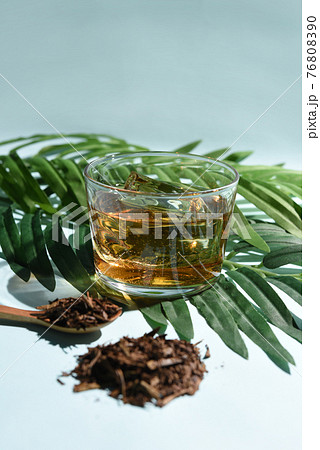 ボタニカルなお茶と茶葉 ボタニカルなお茶と茶葉 76808390