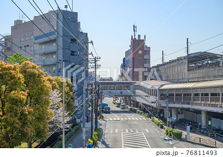 都市風景　武蔵中原駅前の街並み　神奈川県川崎市 76811493