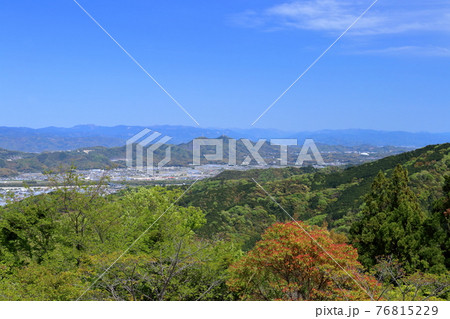 波介山高山展望所からの景観 春 (高知県 土佐市) 波介山高山展望所からの景観 春 (高知県 土佐市) 76815229