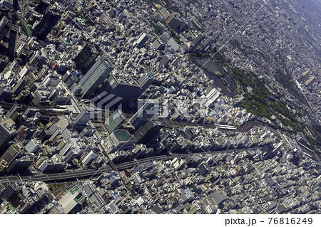 秋葉原駅付近を空撮 秋葉原駅付近を空撮 76816249
