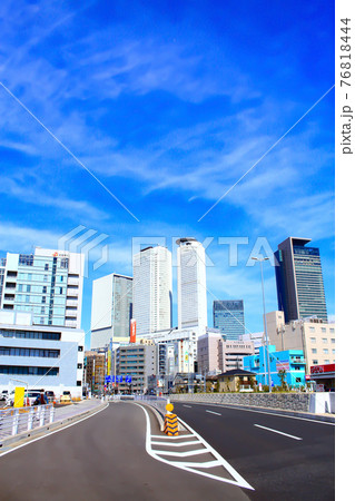 名古屋市、名古屋駅前超高層ビル群とその周辺の風景 名古屋市、名古屋駅前超高層ビル群とその周辺の風景 76818444