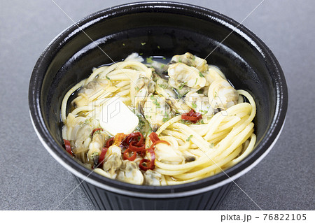 美味しいアサリのスープパスタ 美味しいアサリのスープパスタ 76822105