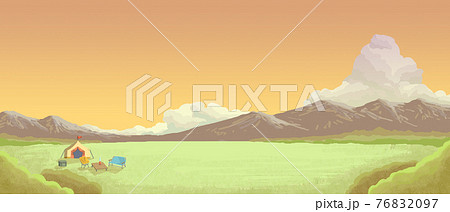 キャンプ場の風景(夕方) キャンプ場の風景(夕方) 76832097