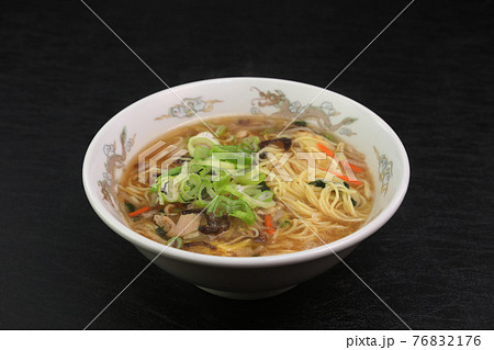 酸辣湯麺 76832176