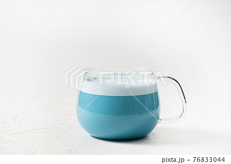 青いハーブティー Butterfly Pea blue flower herbal tea 青いハーブティー Butterfly Pea blue flower herbal tea 76833044