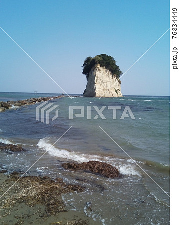 日本金沢能登半島の浮島 日本金沢能登半島の浮島 76834449