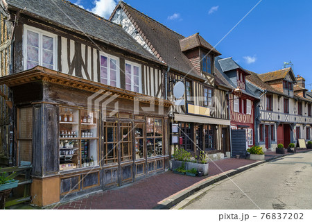 street in Beuvron-en-Auge, France street in Beuvron-en-Auge, France 76837202