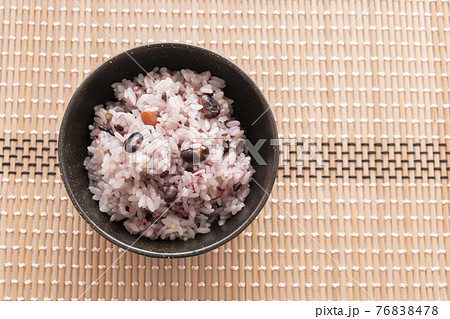雑穀米ご飯(十六穀米) 雑穀米ご飯(十六穀米) 76838478