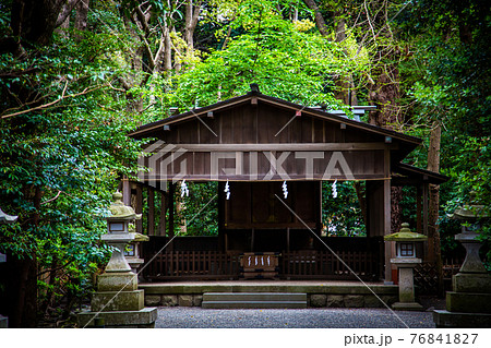 鶴岡八幡宮の祖霊社(鎌倉市雪ノ下) 鶴岡八幡宮の祖霊社(鎌倉市雪ノ下) 76841827