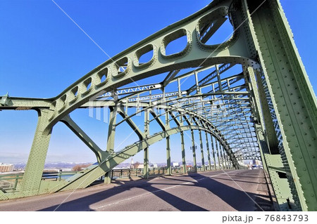 道北旭川のシンボル「旭橋」 76843793