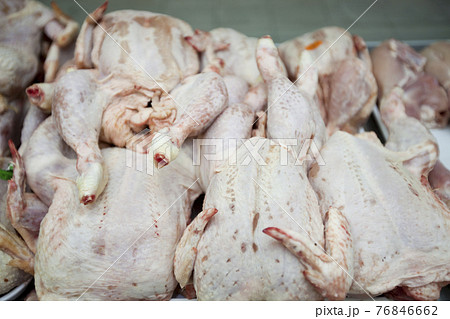 Raw chickens in supermarket Raw chickens in supermarket 76846662