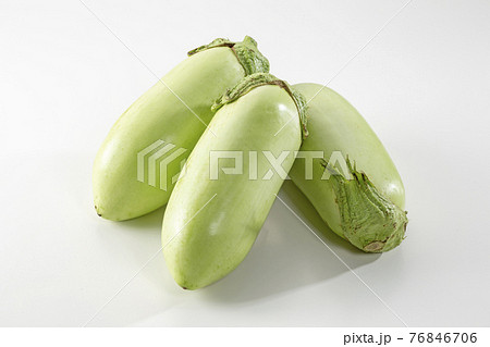 翡翠なす3本 76846706