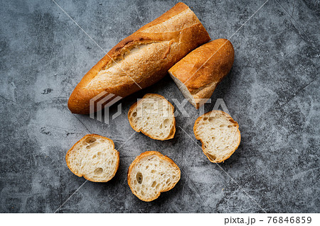 フランスパン 76846859