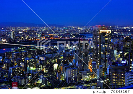 大阪夜景（梅田スカイビルより） 76848167