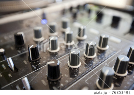 STILL LIFE PHOTOGRAPHY IMAGES 76853492