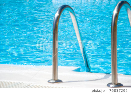 Swimming pool on holidays Swimming pool on holidays 76857293