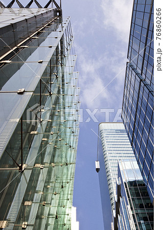 Skyscraper from below 76860266