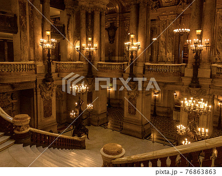 オペラ座 76863863