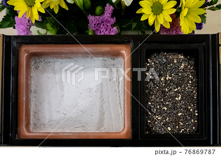 焼香 焼香 76869787